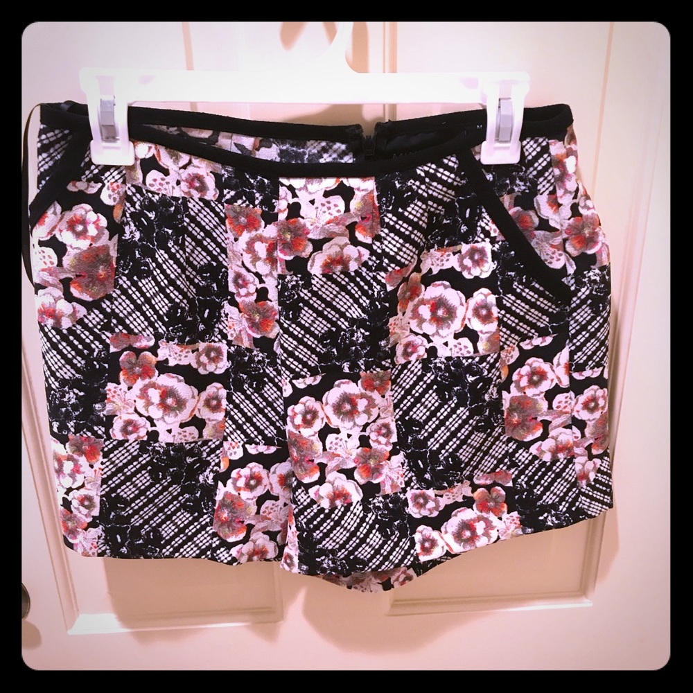 High waisted mink pink shorts